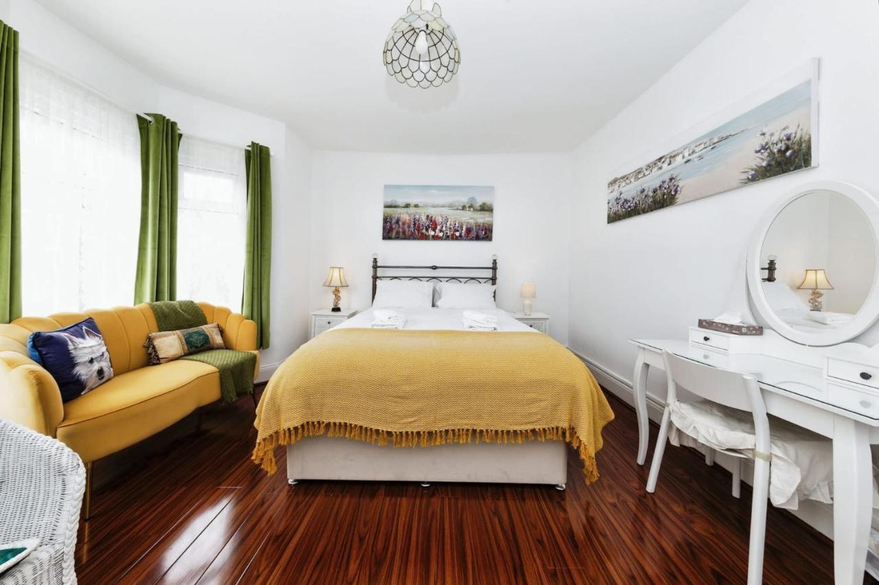 Your Chic 3Br Home Comfort And Style In لندن المظهر الخارجي الصورة