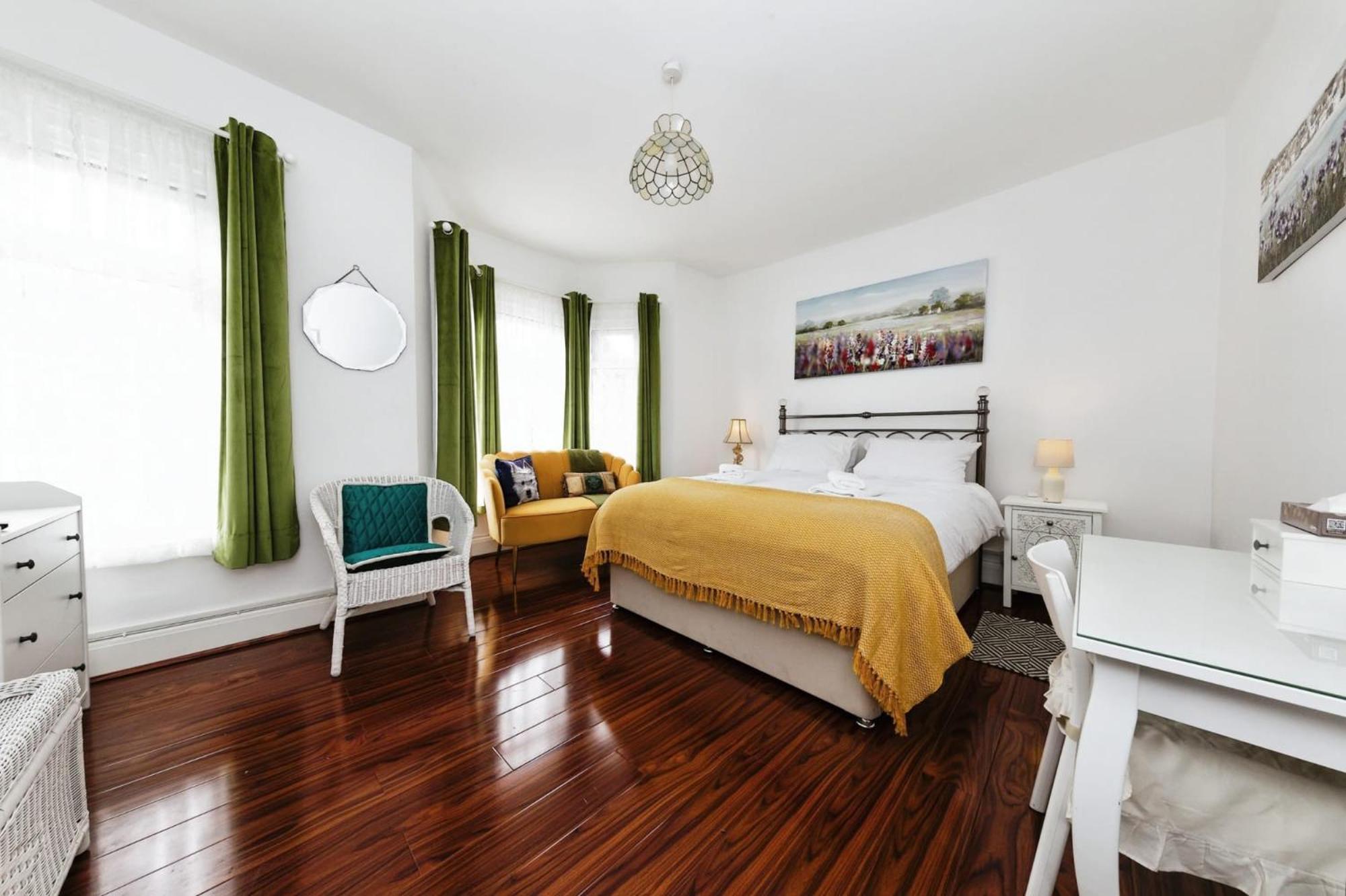 Your Chic 3Br Home Comfort And Style In لندن المظهر الخارجي الصورة